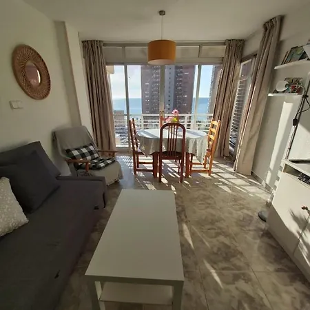 Cerca Del Mar
